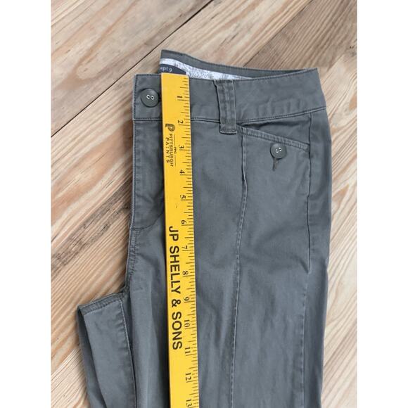Apt.9 Women’s Khaki Green Cropped Capri Pants Stretch Size 4 - Picture 4 of 7